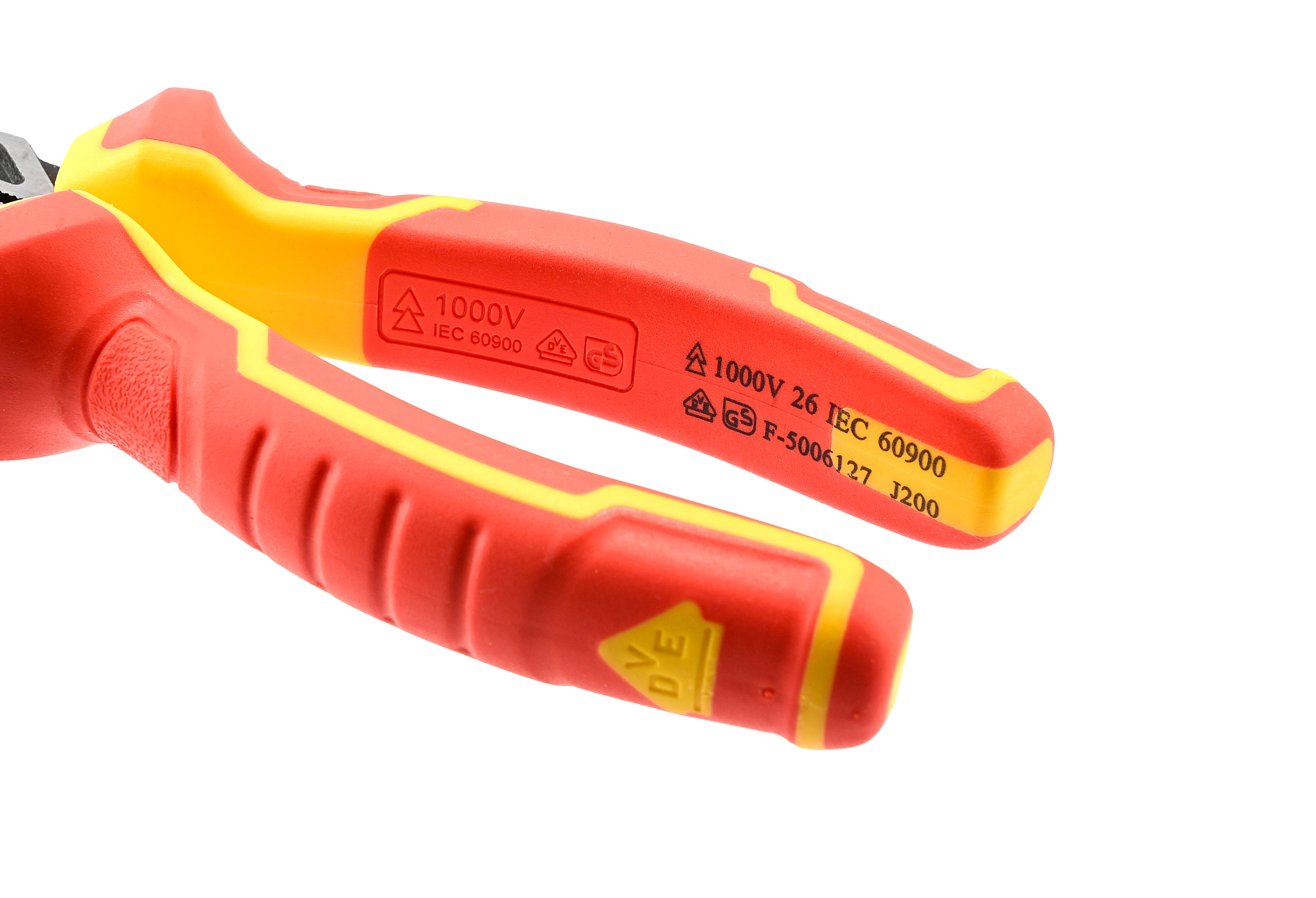 Vanquish 3050 VDE Pliers Set
