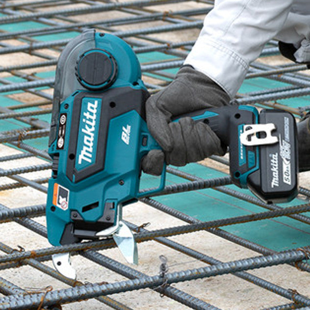 Makita DTR181ZK 18V LXT Cordless Rebar Tying Tool (Tool Only)