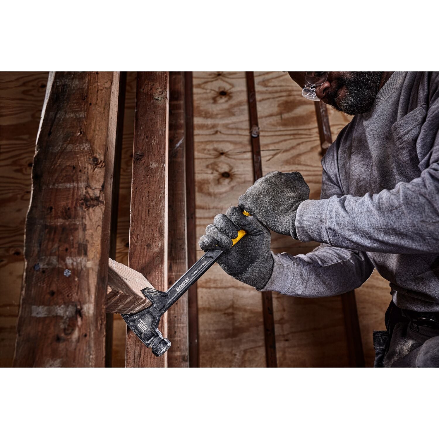 Dewalt DWHT51008 Toughseries Demo Hammer 22 oz.
