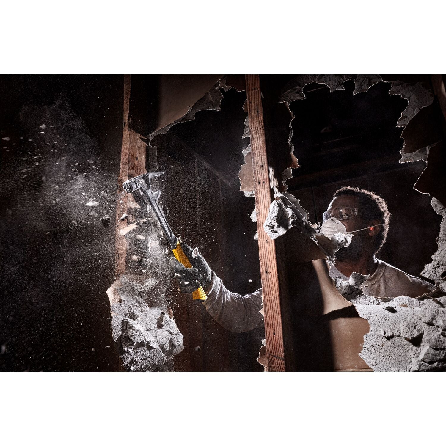 Dewalt DWHT51008 Toughseries Demo Hammer 22 oz.