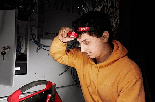 Milwaukee 2103 Trueview LED Alkaline Flood Headlamp 350-Lumen