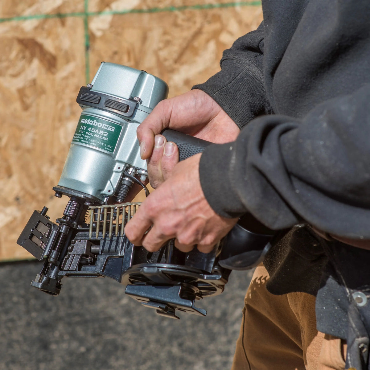 Metabo HPT NV45AB2 1-3/4 in. Coil Roofing Nailer