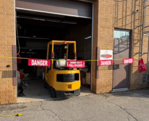 Bump Line Danger Barrier With Rope 50 ft.