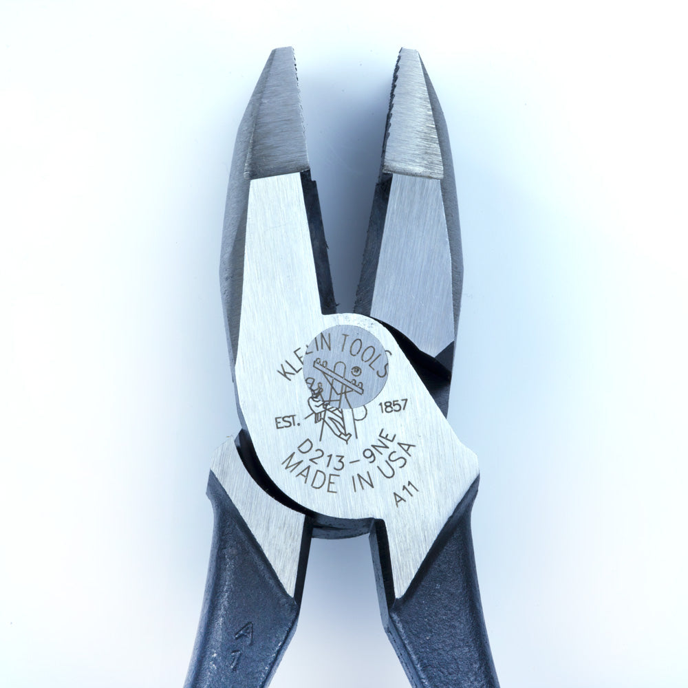 Klein D213-9NE New England Nose Linemans Pliers 9 in.