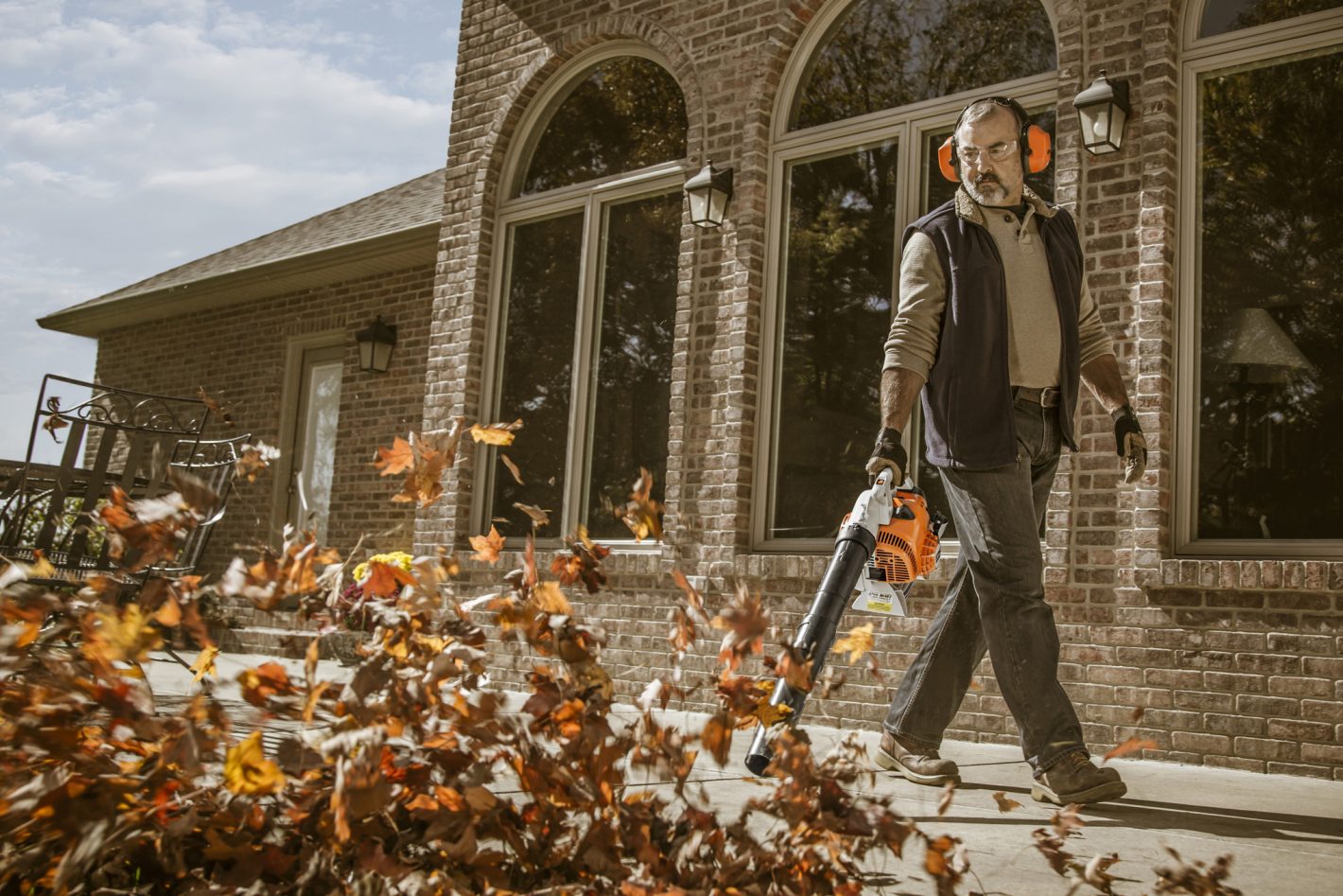 STIHL BG56C-E Handheld Gas Leaf Blower