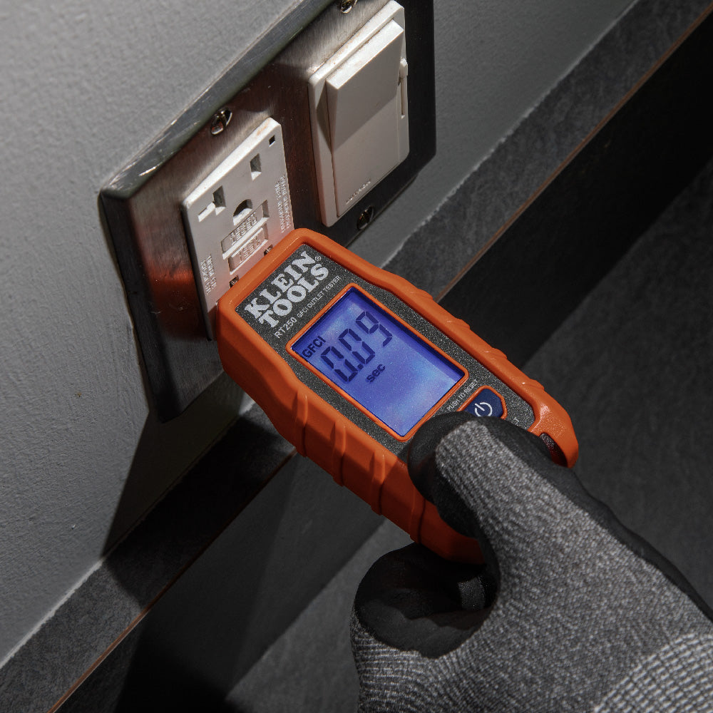 Klein RT250 GFCI Receptacle Tester With LCD