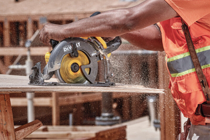 Dewalt DCS577X1 FlexVolt 60V MAX 7-1/4 in. Cordless Worm Drive Style Saw 9.0Ah Kit