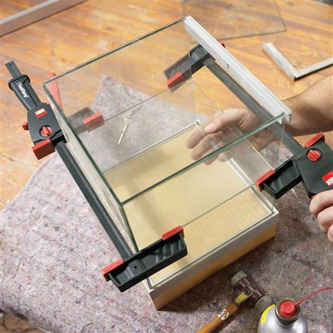 Bessey DUO65-8 24 in. x 3-1/4 in. 260 lb. Clamping Force DuoKlamp Large Surface One Handed Clamp